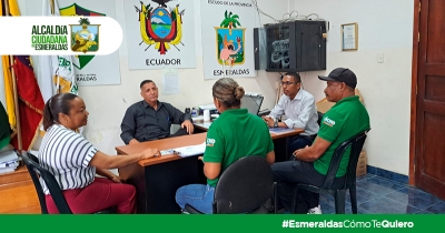 T&eacute;cnicos de la Casa de la Juventud coordinan talleres de motivaci&oacute;n y autoestima en la Unidad Educativa Fiscal 5 de Agosto
