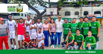 Club Deportivo de la Casa de la Juventud jugo partido amistoso de indor contra el club de la Fundaci&oacute;n Juan Abad